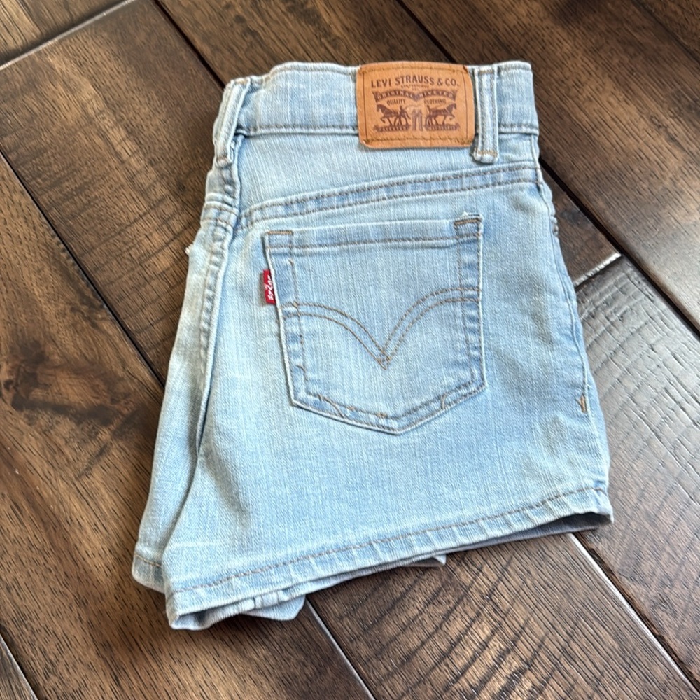 Levi’s girls mini mom shorts Size‎ 10